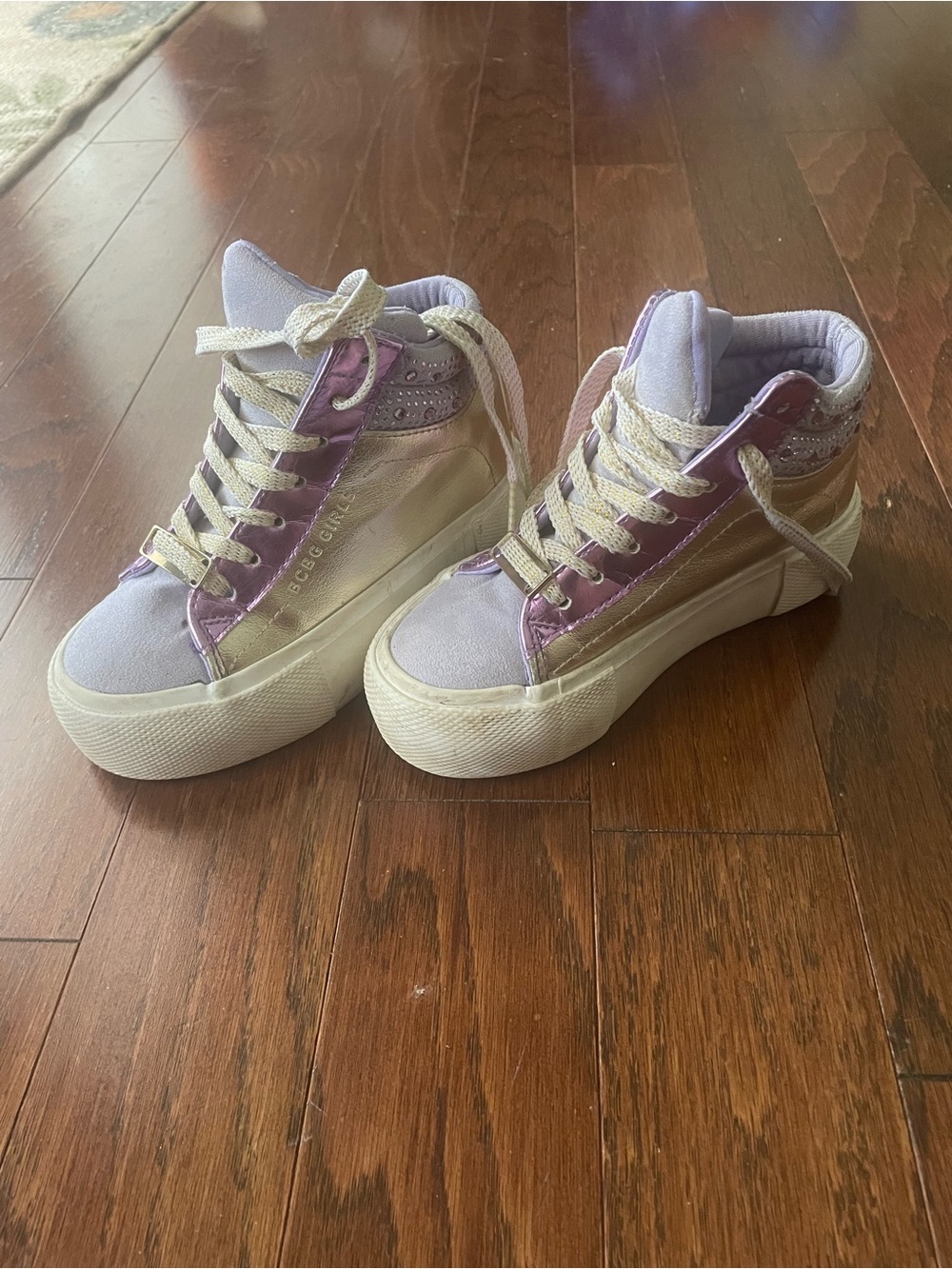 BGBG SOCCX Girl Lilac and Cream High-Top Kids Sneakers